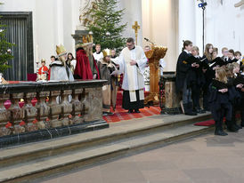 Diözesale Aussendung der Sternsinger im Hohen Dom zu Fulda (Foto:Karl-Franz Thiede)